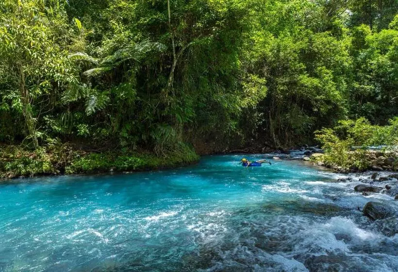 ホテル Catarata Río Celeste