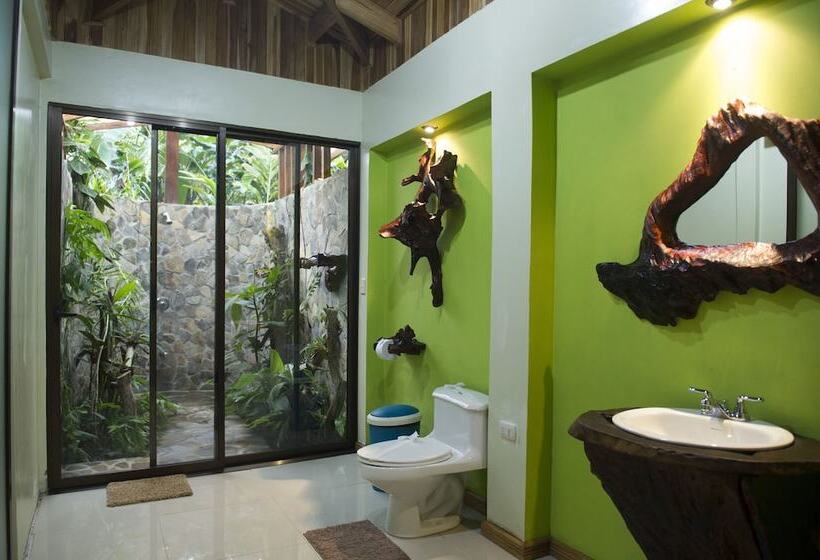 هتل Catarata Río Celeste