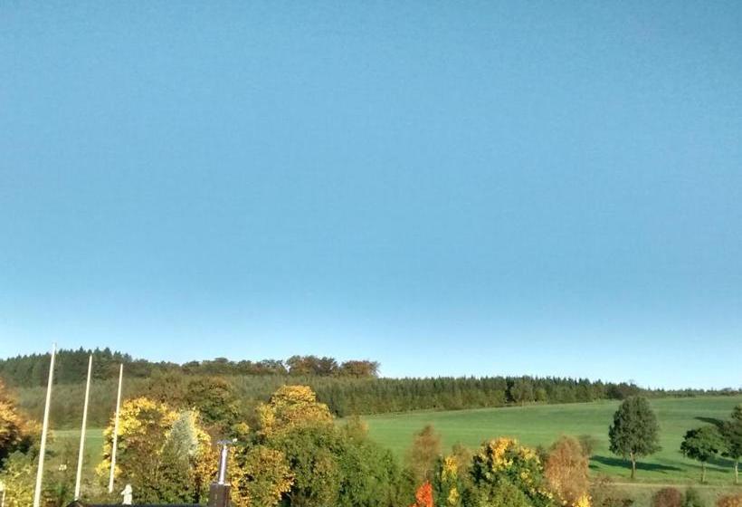 ペンション Cafe Restaurant Vedder