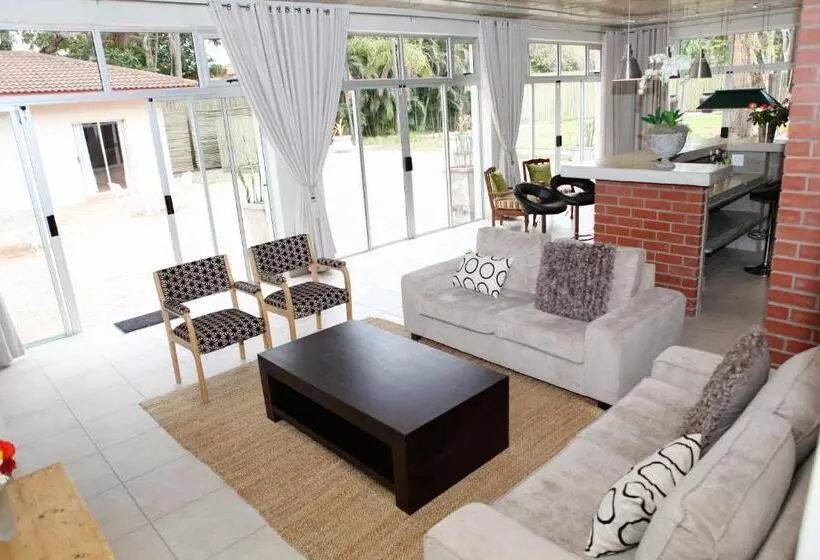 Majatalo Elegant Lodge & Conference Center