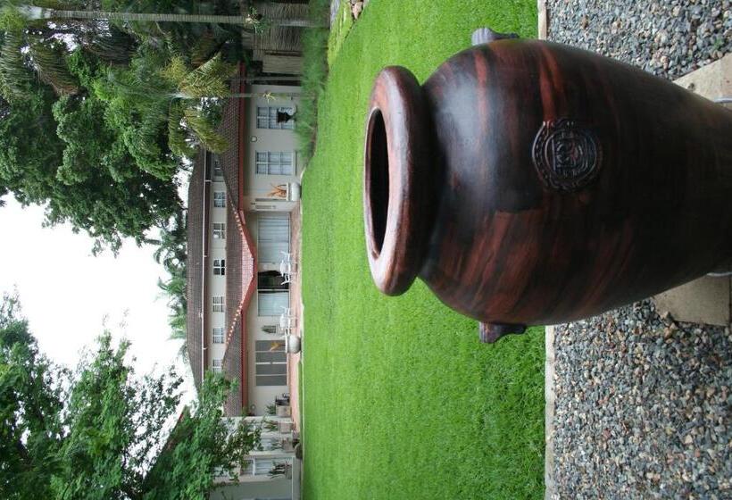 膳宿费 Elegant Lodge & Conference Center