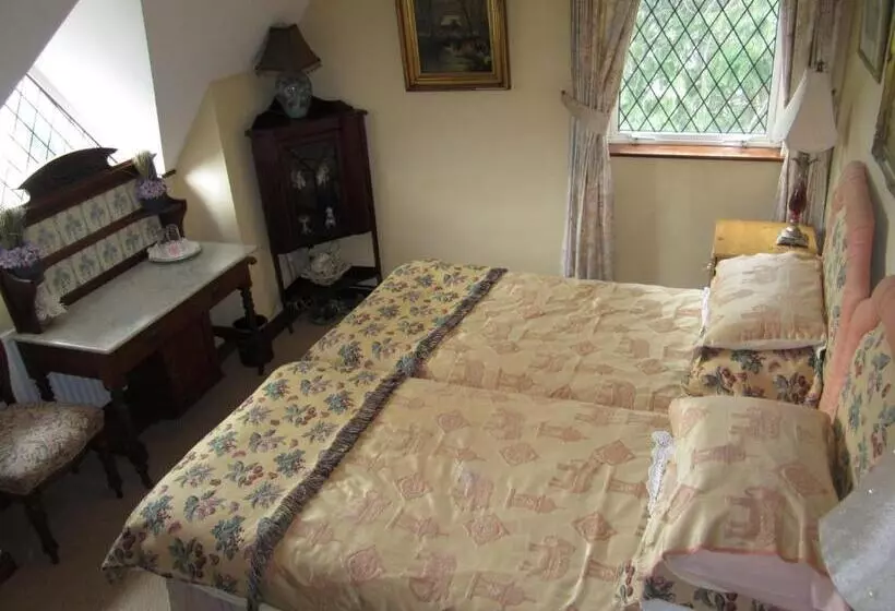 Majatalo Killyon Guest House