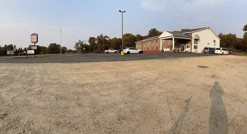 ユースホステル Adams Inn And Suites