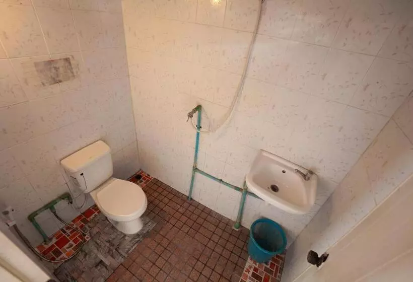 Majatalo Mr Tho S Bungalows