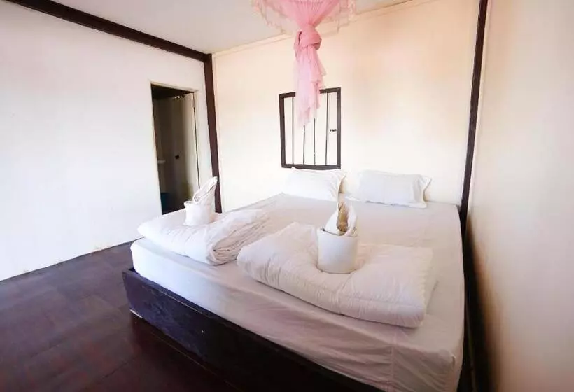 Majatalo Mr Tho S Bungalows