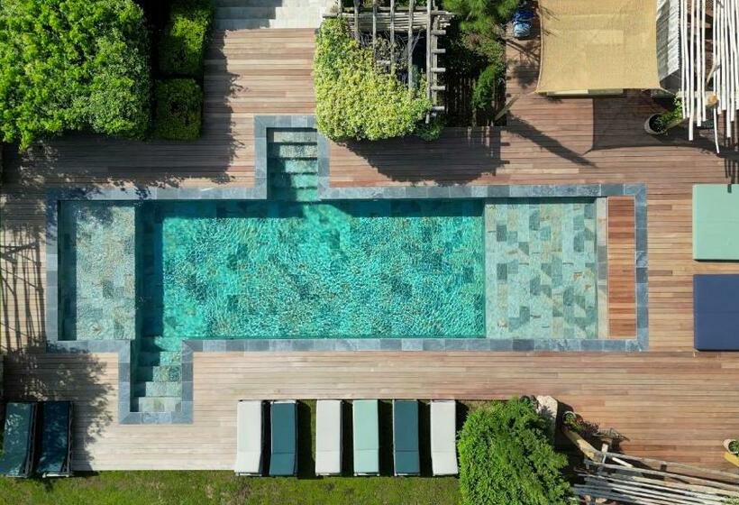 ユースホステル Domaine Pozzo Di Mastri