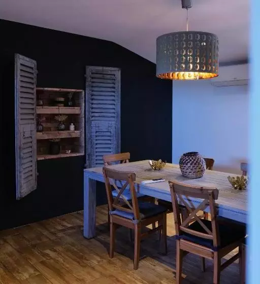 Retkeilymaja Domaine Pozzo Di Mastri