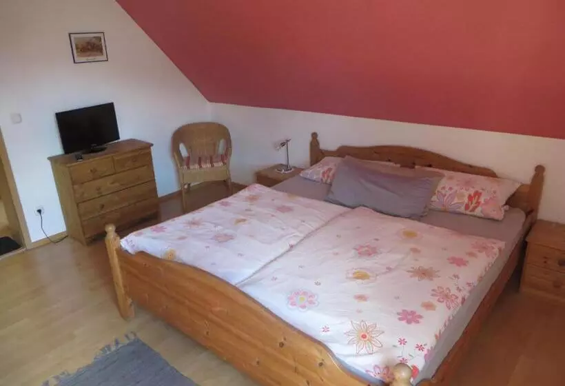 Retkeilymaja Pension Gästehaus Küblböck