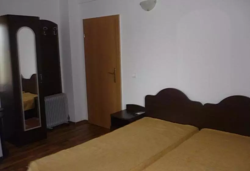 Hotelli Pensiunea Cristiana   Murighiol
