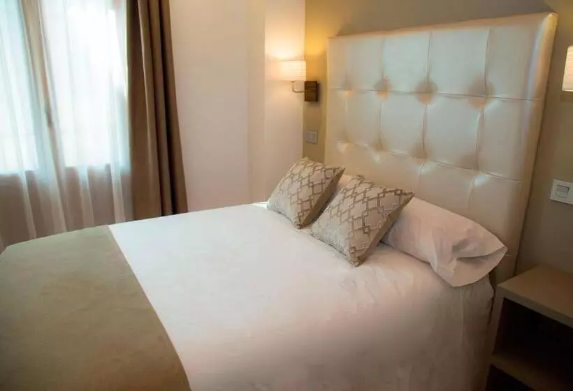 پانسیون Hab Urban Hostel