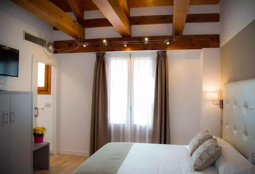 پانسیون Hab Urban Hostel