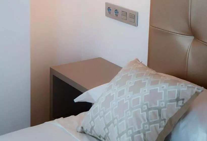 پانسیون Hab Urban Hostel