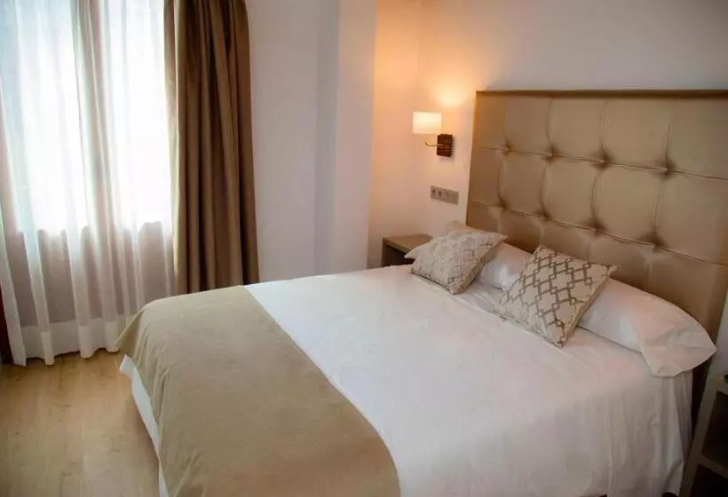 پانسیون Hab Urban Hostel