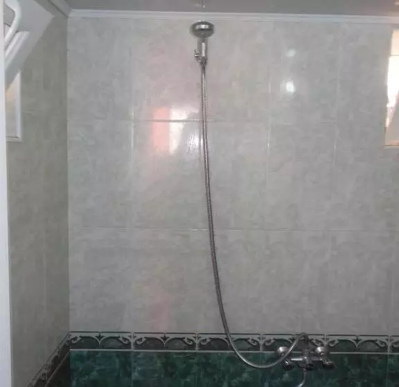 پانسیون Medico And Suliko Guest House