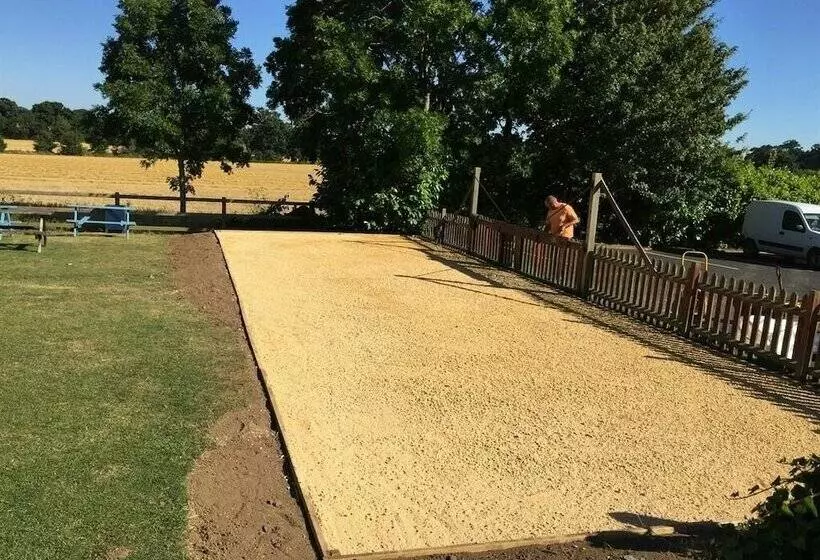 ユースホステル The Railway Inn Westerfield