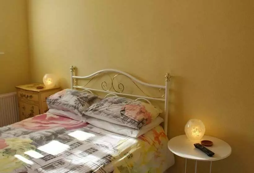 ユースホステル The Railway Inn Westerfield