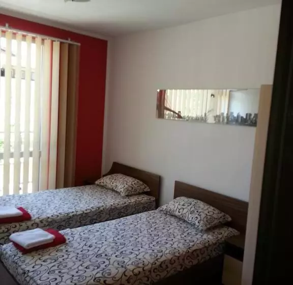 Majatalo Guest House Nedelchevi