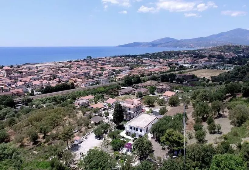 Majatalo Il Paradiso Di Hyele