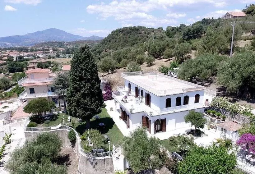 Majatalo Il Paradiso Di Hyele