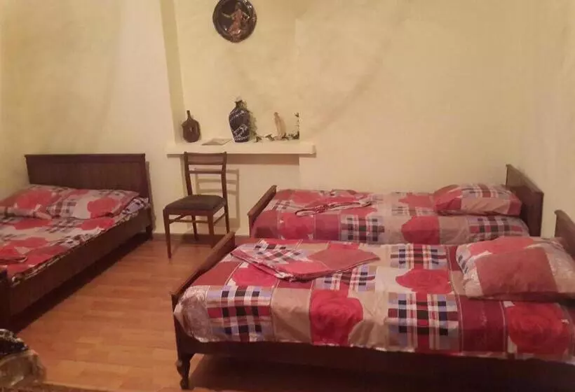 پانسیون Lemon Family Guesthouse