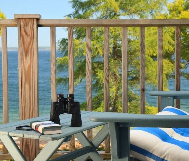 הוסטל Inn At Sunrise Point