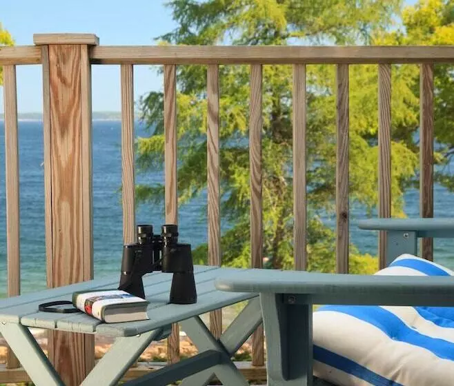 Retkeilymaja Inn At Sunrise Point