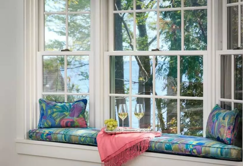 Retkeilymaja Inn At Sunrise Point