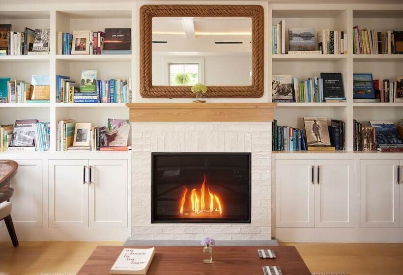 ユースホステル The Chequit