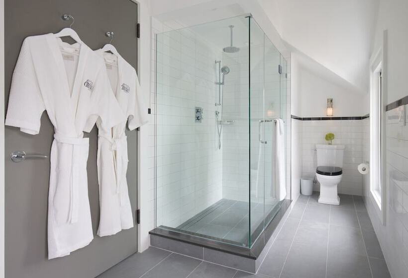 ユースホステル The Chequit