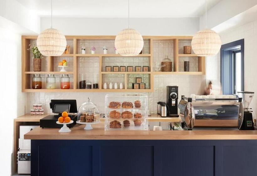 ユースホステル The Chequit