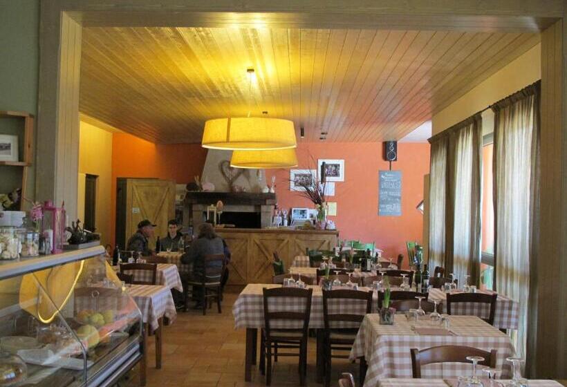 ホテル Agriturismo Mazzeracca