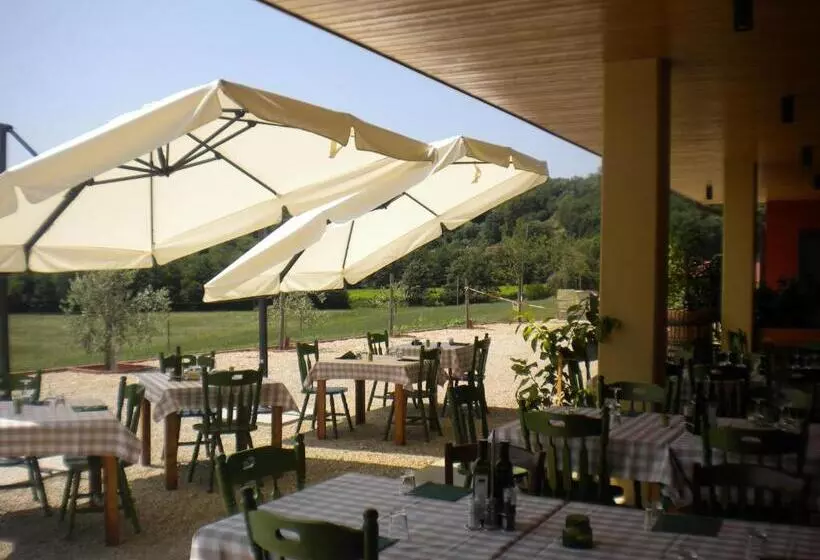 هتل Agriturismo Mazzeracca