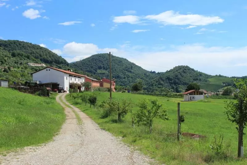 هتل Agriturismo Mazzeracca