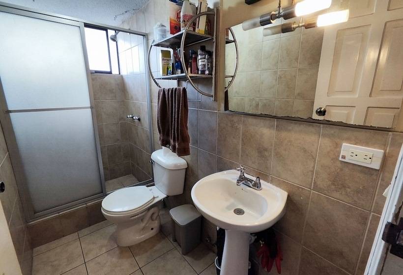 پانسیون The Inca Guesthouse   Hostel