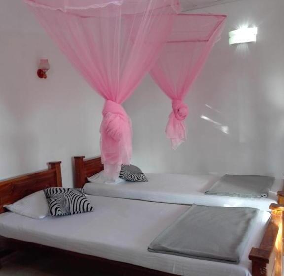 Pension The Rock Face