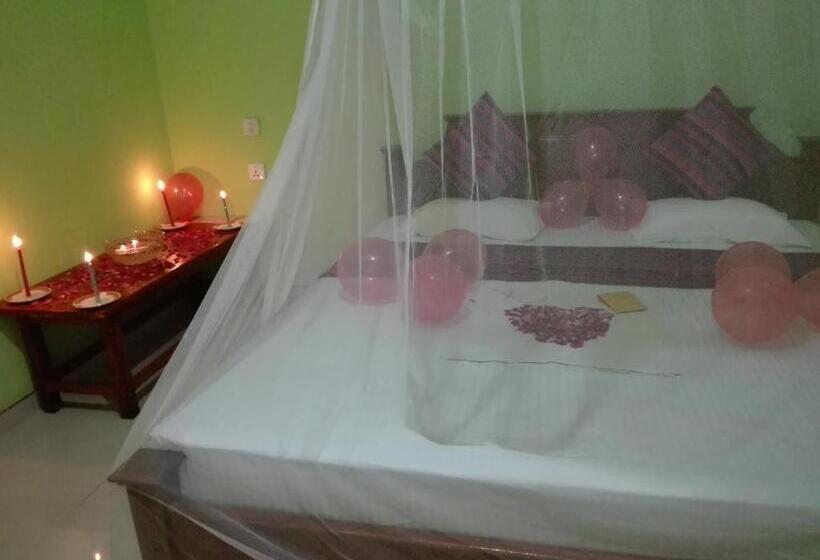 Pension The Rock Face