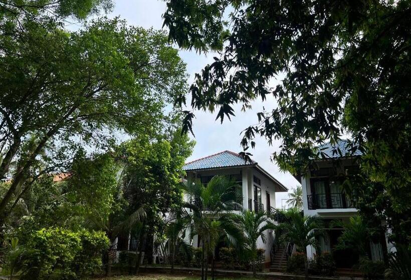 بنسيون Gatetrees Resort