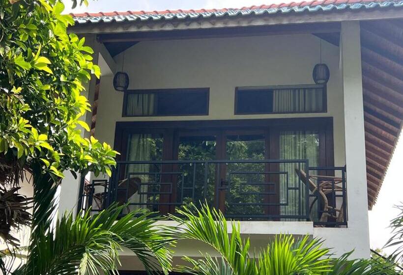 بنسيون Gatetrees Resort