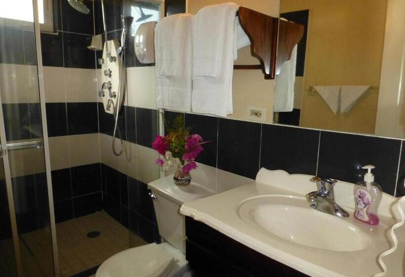 پانسیون Guest House Villa Mishkan