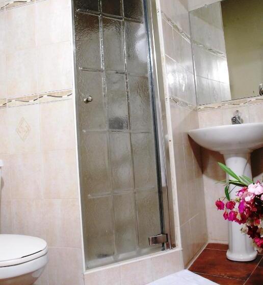 پانسیون Guest House Villa Mishkan