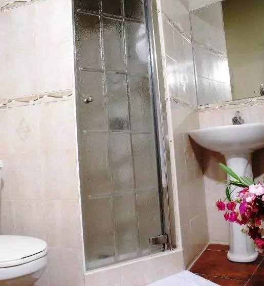 پانسیون Guest House Villa Mishkan