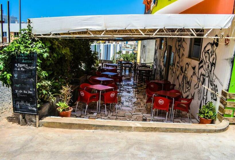 Pension Residencial Sintanton Trekking