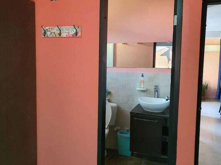 Общежитие Jackuri Casa Hospedaje