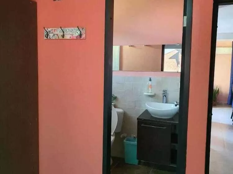 هاستل Jackuri Casa Hospedaje
