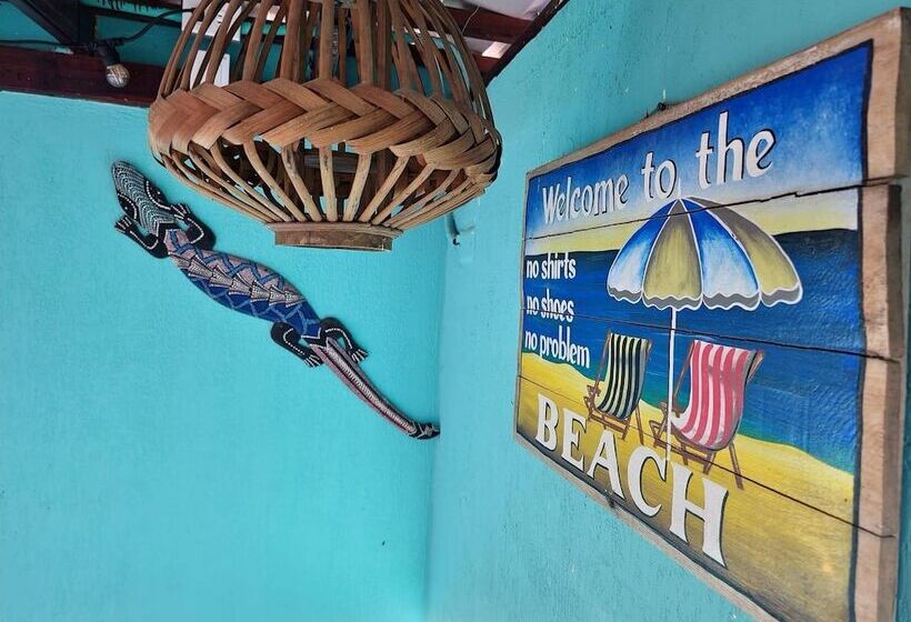 Общежитие Jackuri Casa Hospedaje