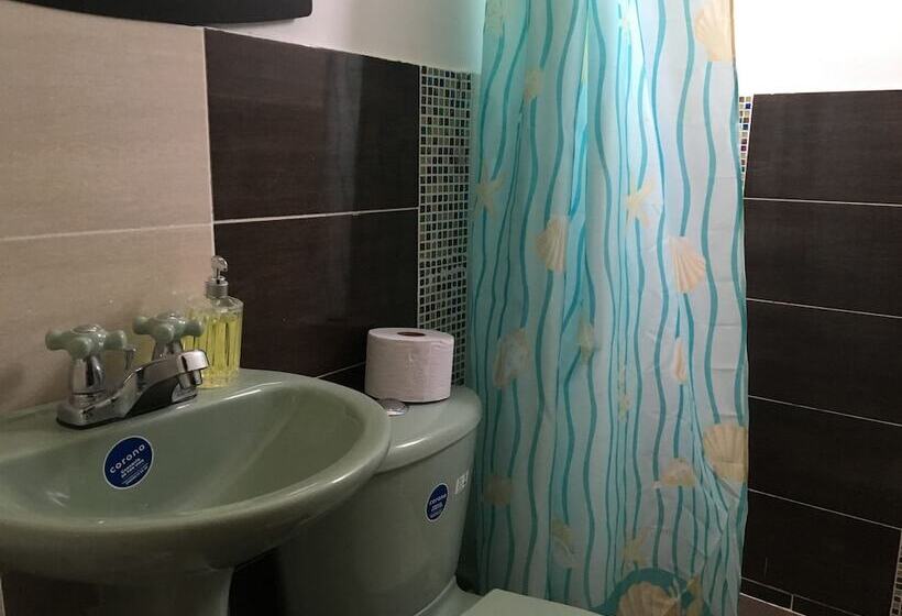 Общежитие Jackuri Casa Hospedaje