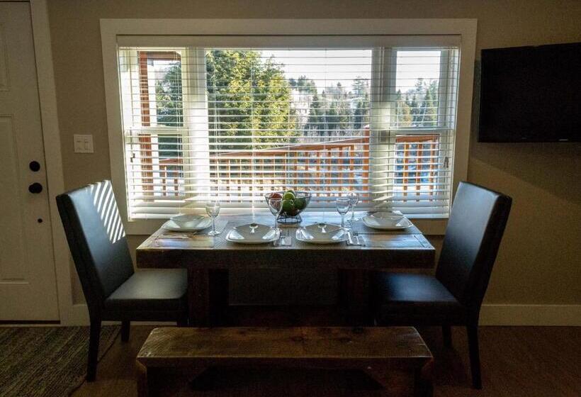 Lake Placid Inn: Residences