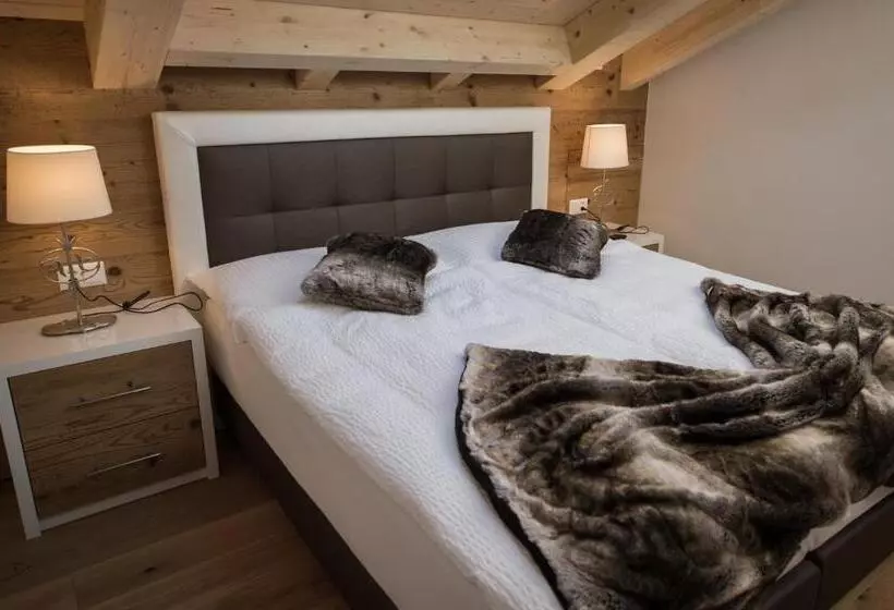 Panorama Ski Lodge