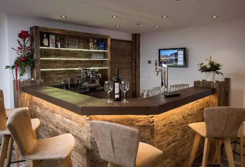 Panorama Ski Lodge