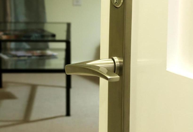 Panzió 173 High Street